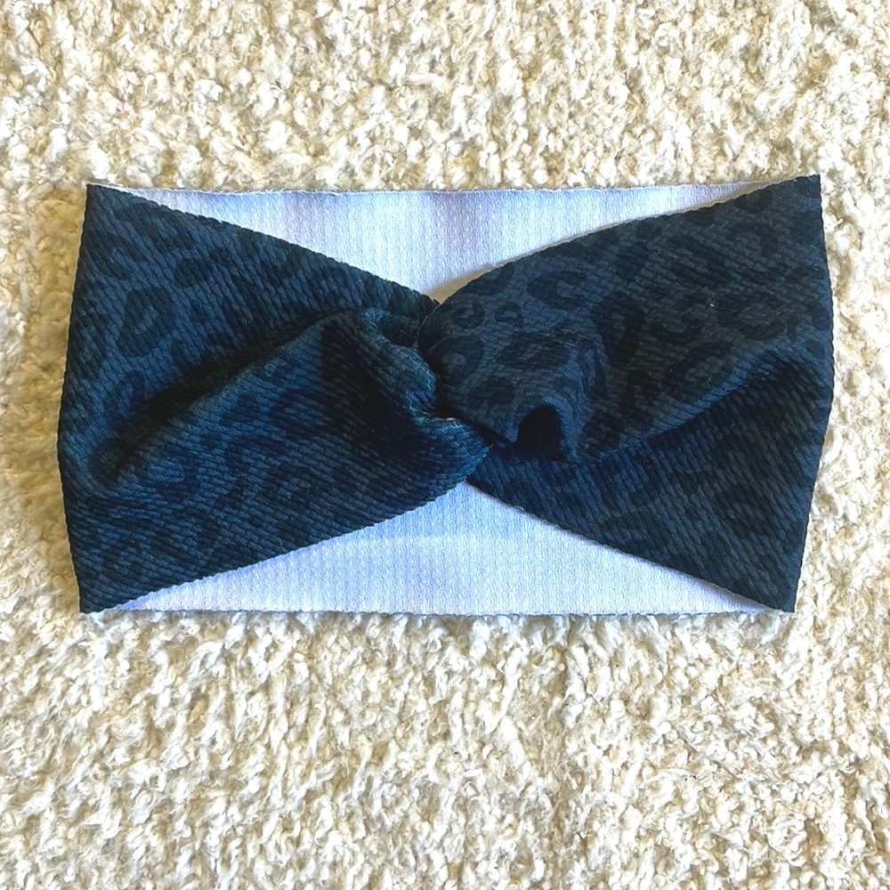 Adult Size Leopard Wrap Turban Headband